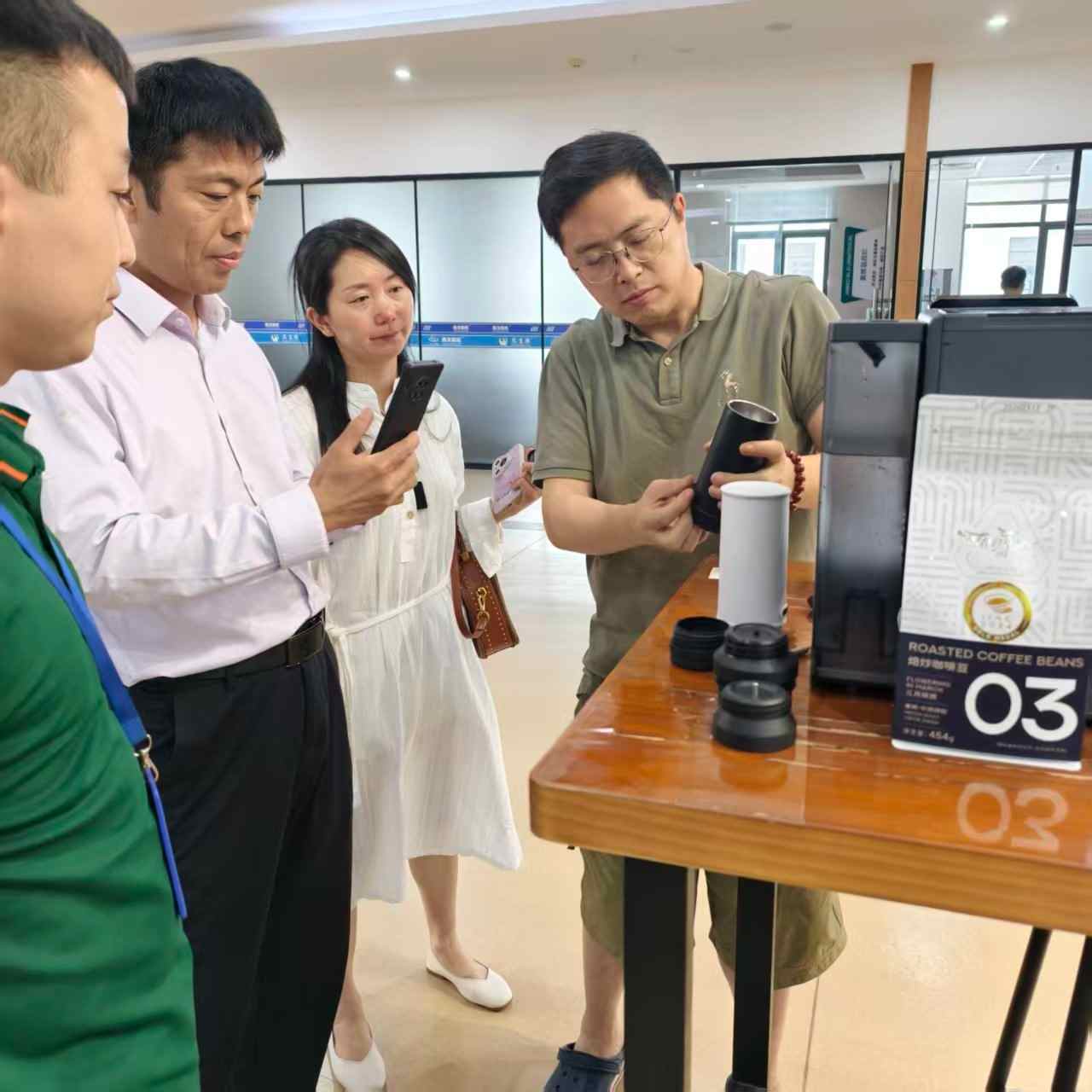 Visita del cliente Seaver per macchina da caffè a capsule SV837 SV835 e nuova macchina da caffè portatile SV610 Ispezione
